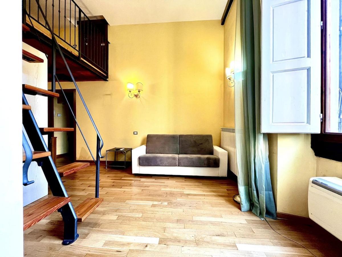 Apartment Centro A Wi-fi Netflix Conditioned Air Florence